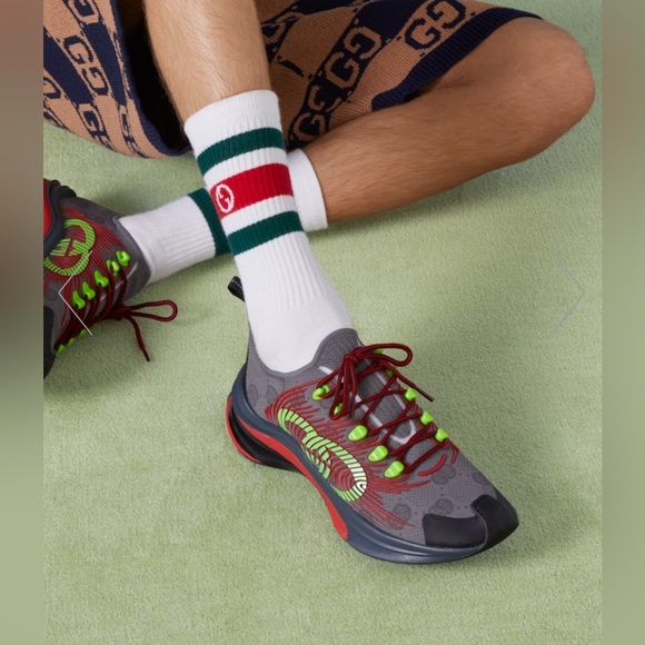 MEN’S GUCCI RUN TRAINER - Picture 1 of 13
